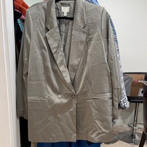 H&M Women's Taupe Blazer
